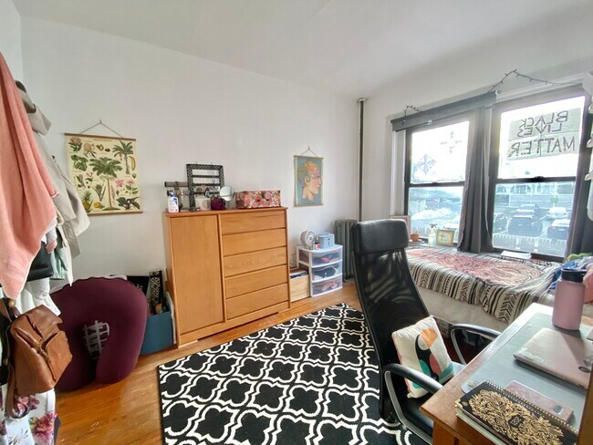 Building Photo - 239 Harvard Ave