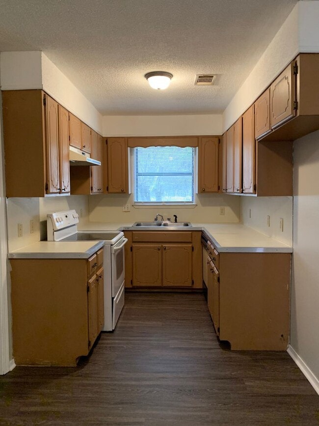 Building Photo - 1307 N. Arkansas-