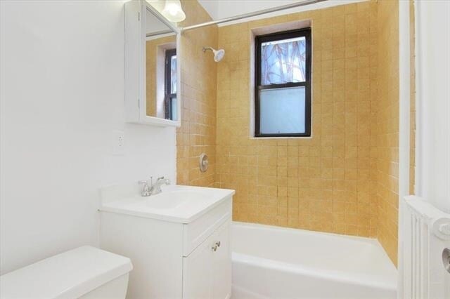Building Photo - 435 79th St