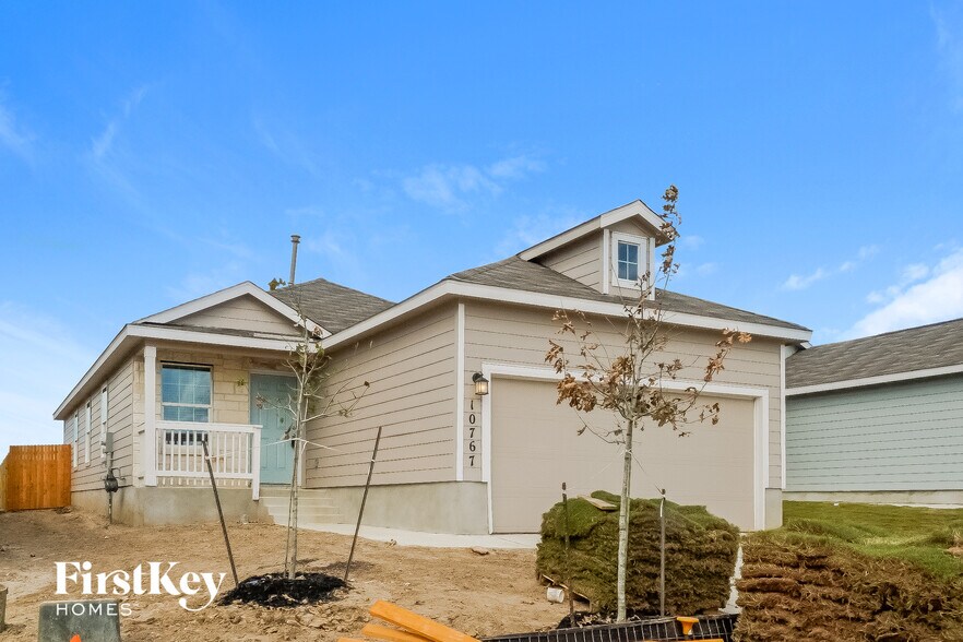 Building Photo - 10767 Prusiner Dr