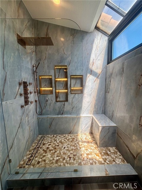 Building Photo - 5 Falcon Crest Ln