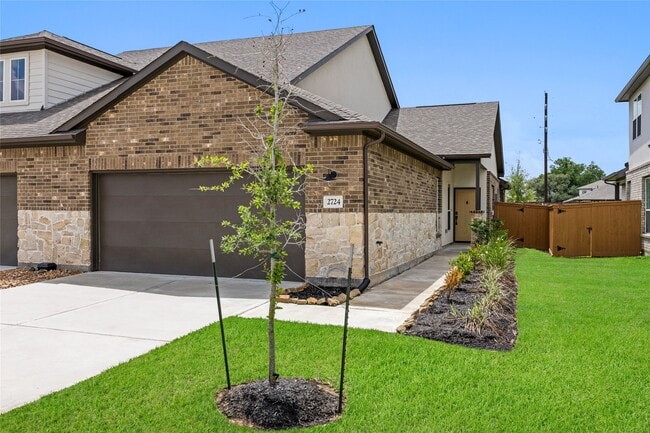 Building Photo - 2710 Bronze Vis Dr