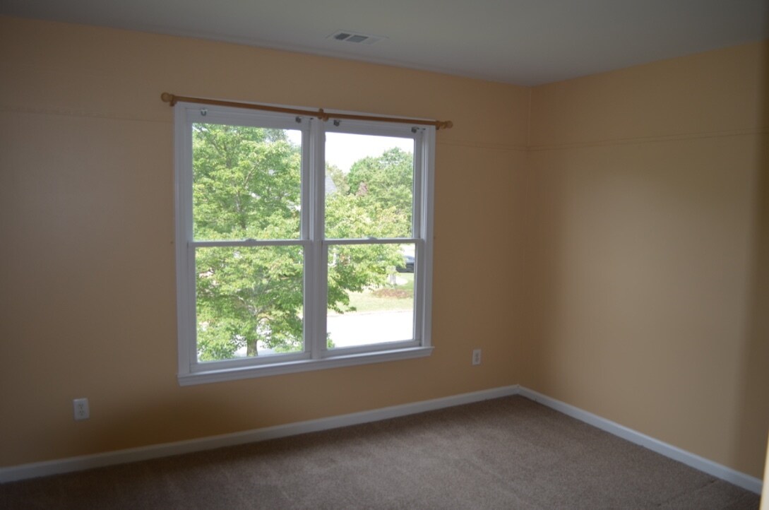 Building Photo - 11075 Regal Forest Dr.