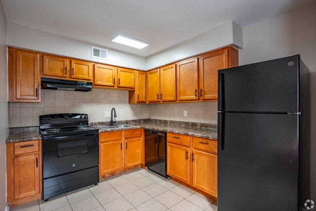 Building Photo - Riverside Apartments