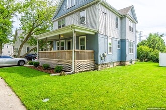 Building Photo - 135 Broad St