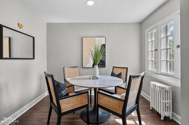 Building Photo - 276 Lewiston Rd