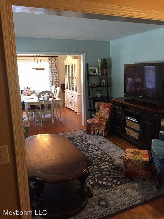 Building Photo - 3 br, 2 bath House - 221 Kings Chapel Road