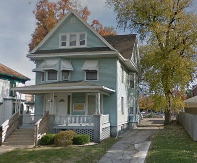 Primary Photo - 1030 S 4th St