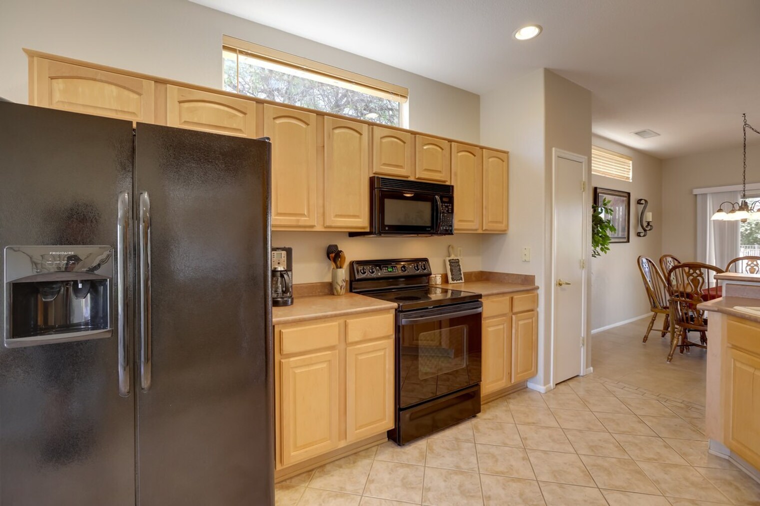 Building Photo - 15271 W Pantano Dr