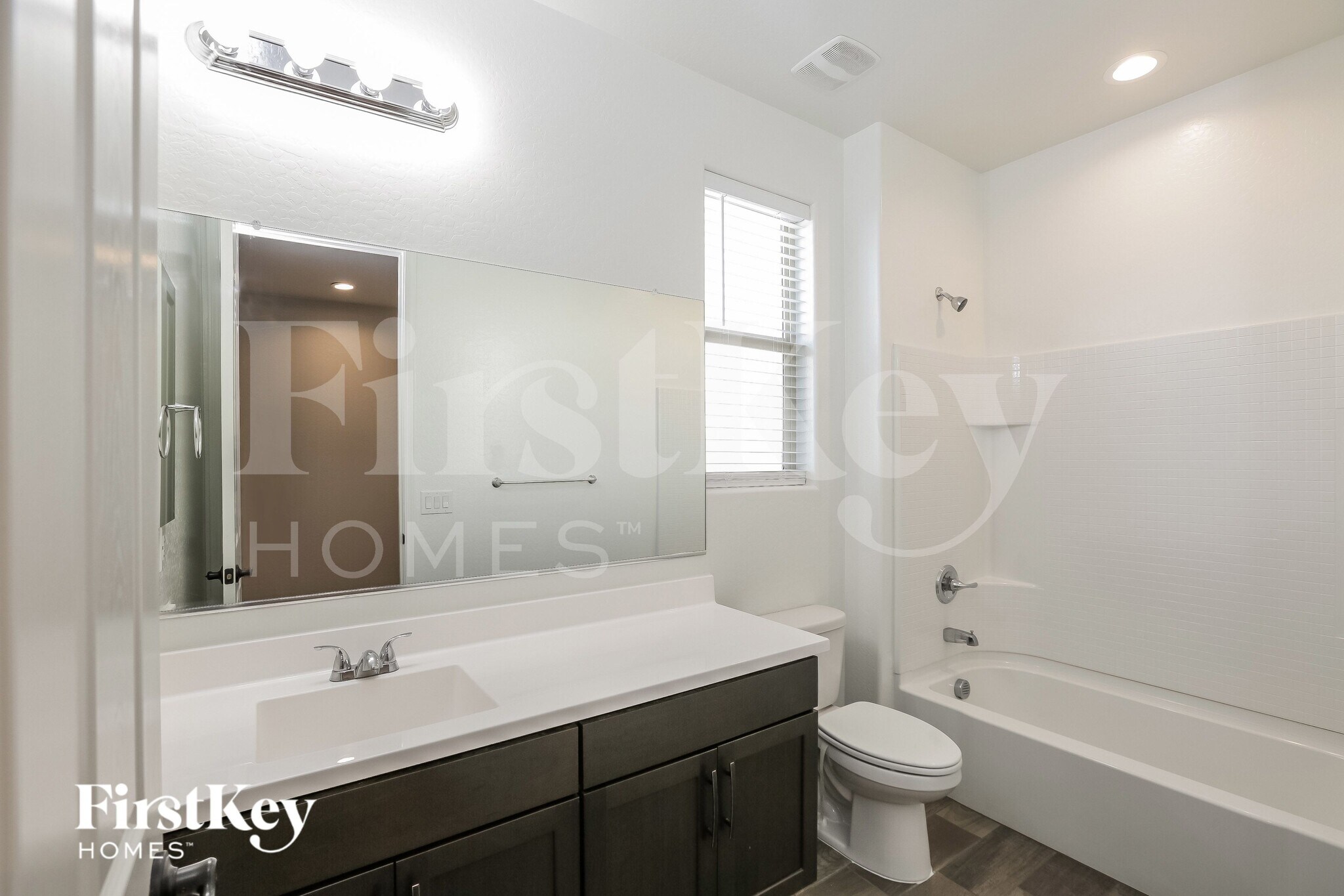 Building Photo - 44169 W Palo Aliso Way