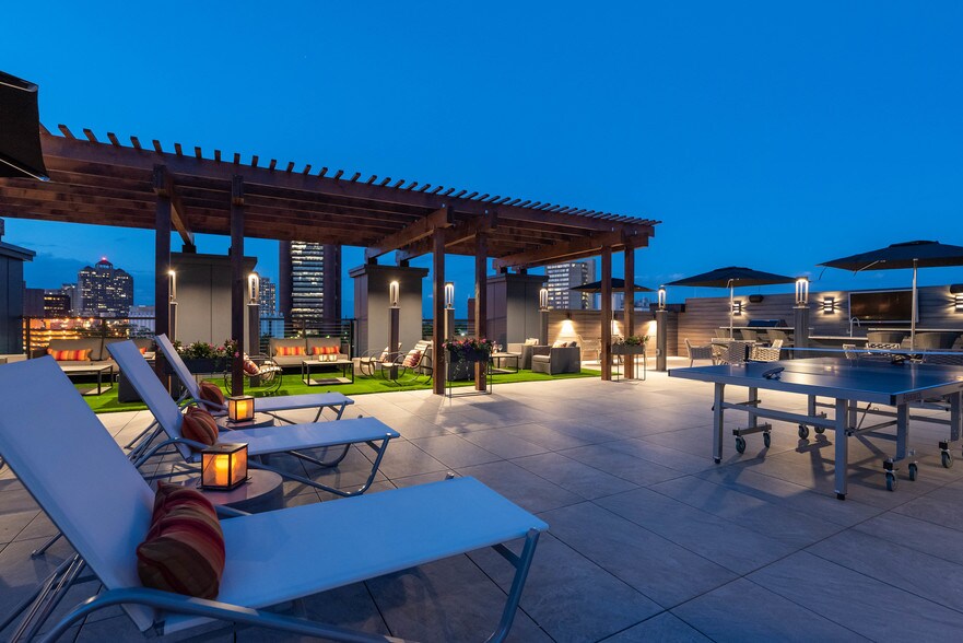 Building Photo - Parkside at City Crossing