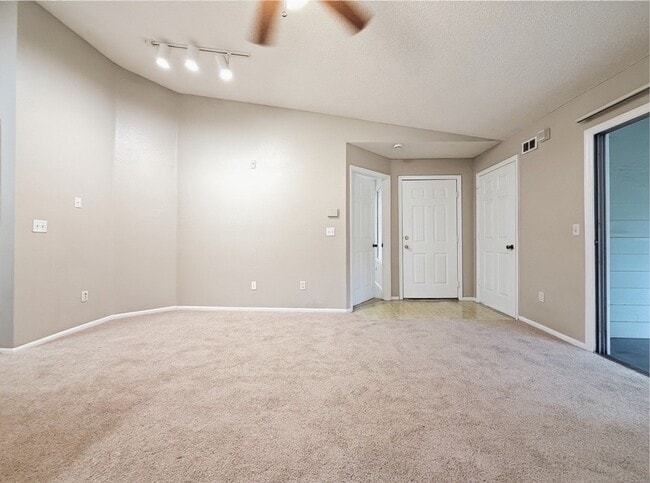 Building Photo - 3rd Floor 2/2 Condo near Millenia Mall with private patio