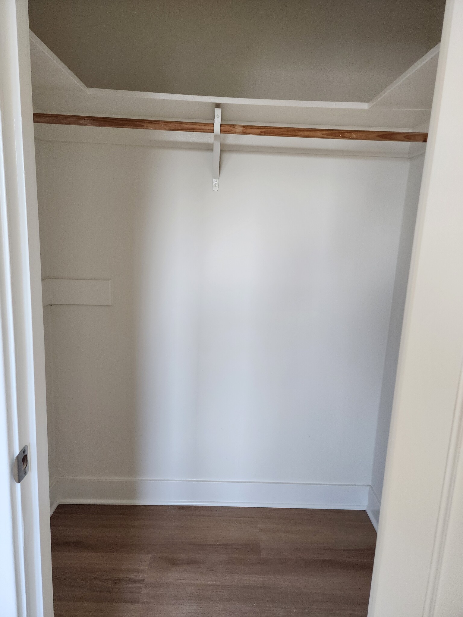 Building Photo - 521 18th Ave