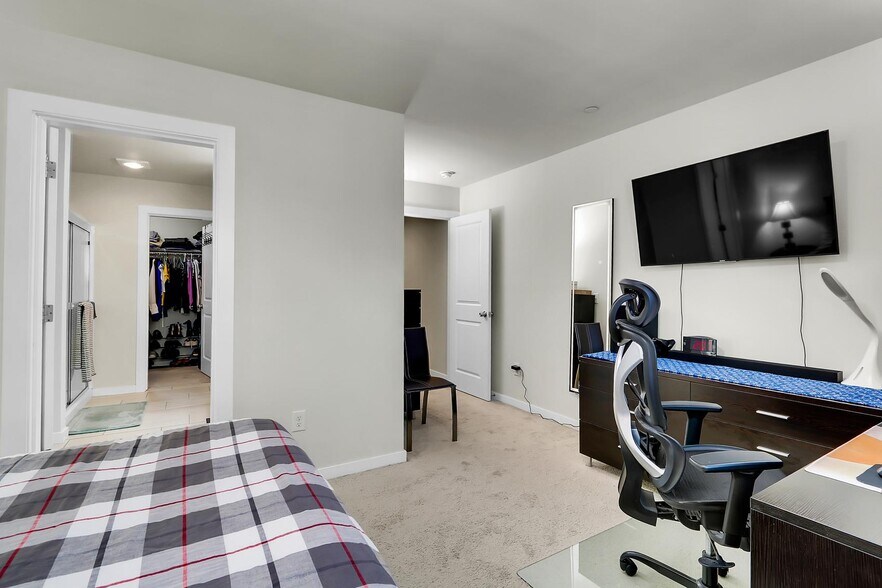 Master Bedroom Upper Floor - 4206 204th St SW