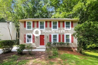 Building Photo - 4 Bedroom Pet-Friendly Home in Stone Mount...