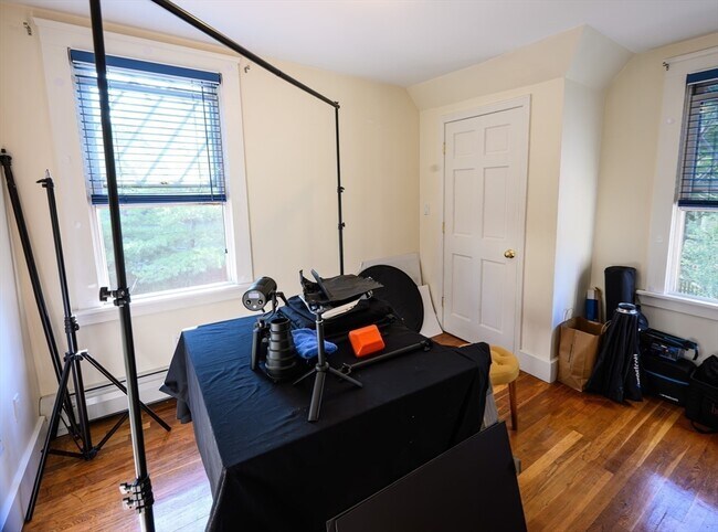 Building Photo - 4 Phillips Rd