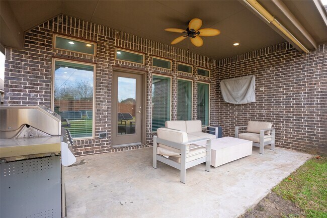 Building Photo - 10835 High Red Mesa
