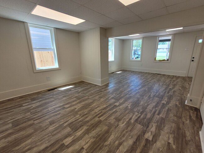Building Photo - Newly renovated 3 bedroom Townhome - Gordonville
