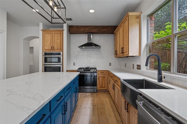 Building Photo - 12105 Portobella Dr