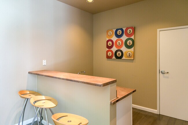 Building Photo - 880 Meridian Bay Ln