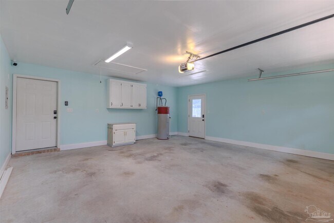 Building Photo - 2416 Reservation Rd
