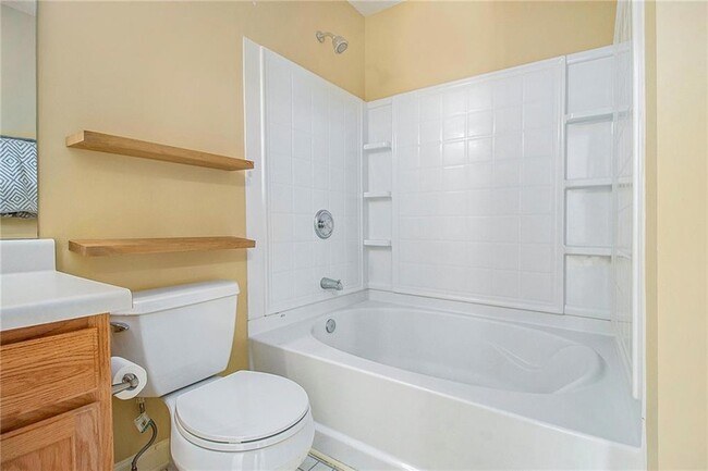 Building Photo - 2781 Parkway Cove