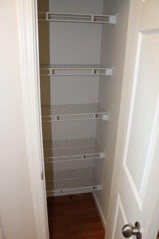 Building Photo - Cute, Cozy, convenient Arcata 3 bedroom townhouse with small fenced yard, laundry