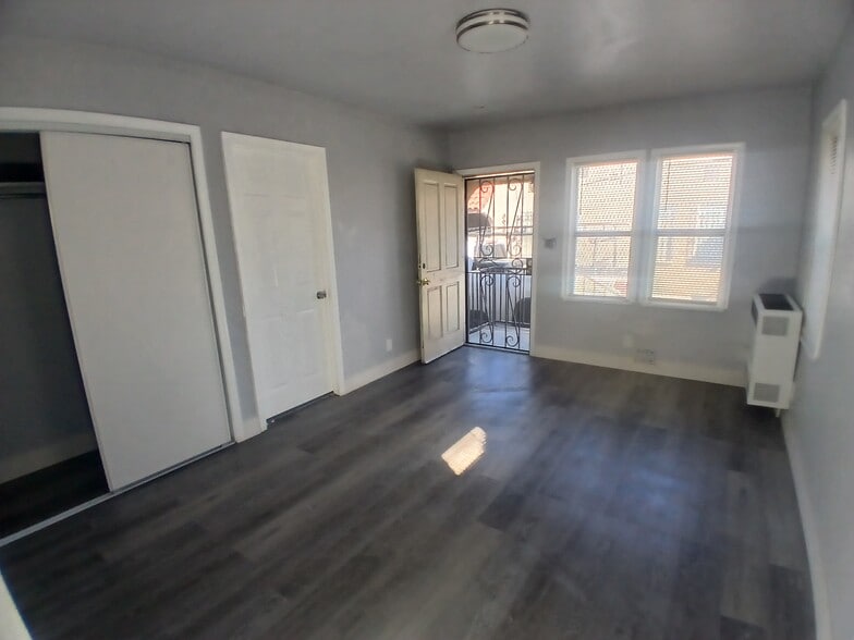 Living room - 8641 1/2 S Hoover St