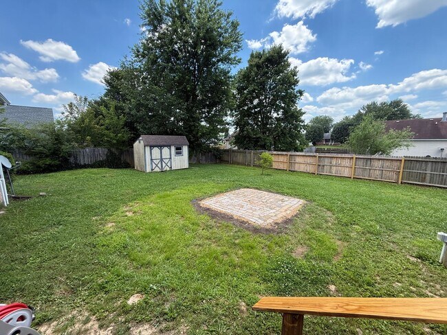 Building Photo - Charming 3BR/2BA Home in Greenbrier