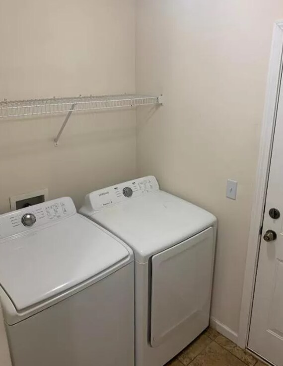 Building Photo - Charming 3 Bedroom Home in Simpsonville, S...