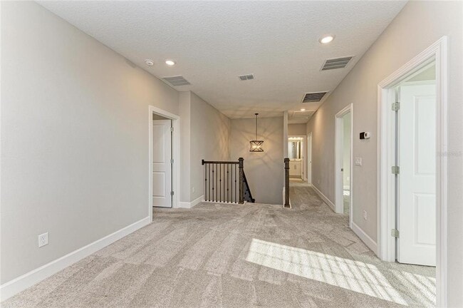 Building Photo - 13827 Green Hammock Pl