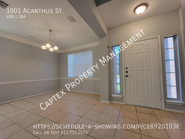 Building Photo - 1001 Acanthus St