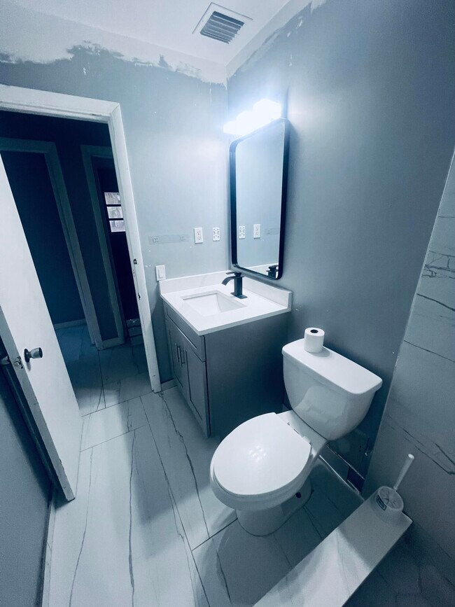 Building Photo - 938 Sarazen Dr