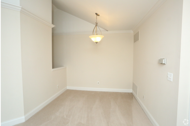 Building Photo - 23511 Broken Stone Ct