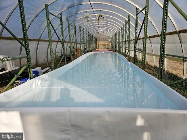 Building Photo - 1573 Garrisonville Rd