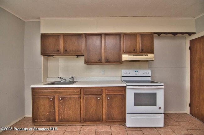 Building Photo - 1343 Monsey Ave