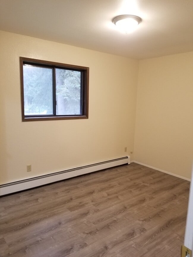 Building Photo - KENAI RANCH HOME