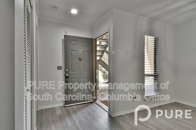 Building Photo - 207 Weddell St