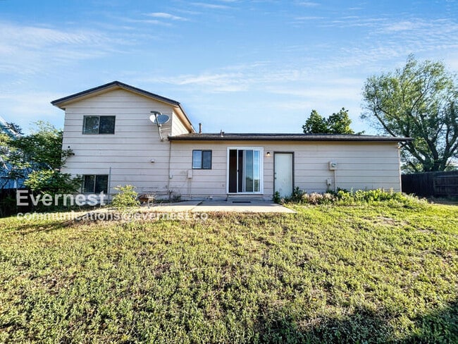 Building Photo - 3645 Queensland Pl