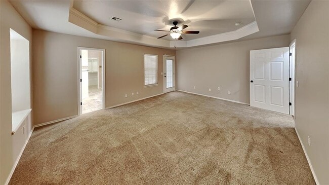 Building Photo - 1590 Deerwood Tr