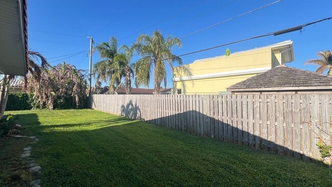 Building Photo - IMMACULATE 4 Bedroom, 2 Bathroom Home in Cocoa Beach!! ONLY MINUTES from the Beach!! (Lawn Care I...