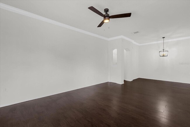 Building Photo - 163 Villa Di Este Terrace