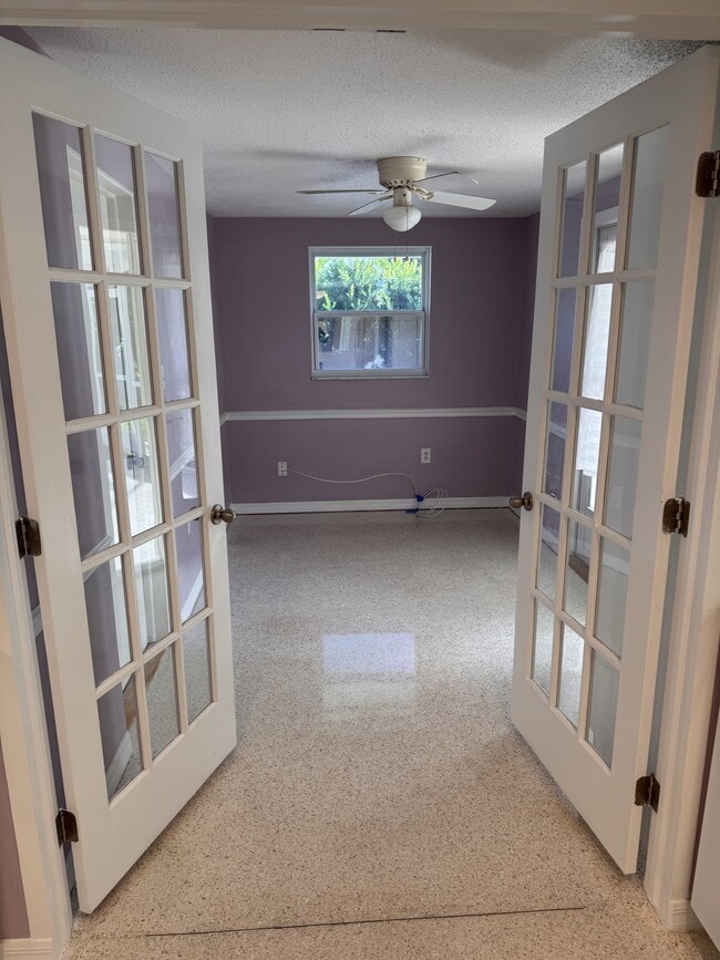 Building Photo - 6815 Anchor Way