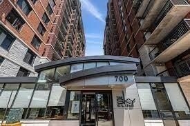 Building Photo - 700 1st St