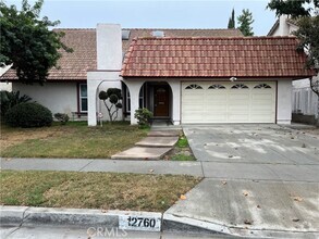 Building Photo - 12760 Cuesta St