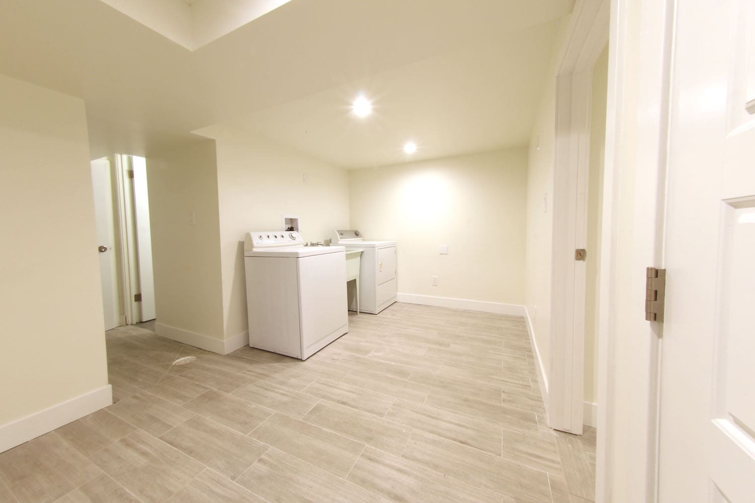 Basement Laundry with New Appliances - 3249 Salem St