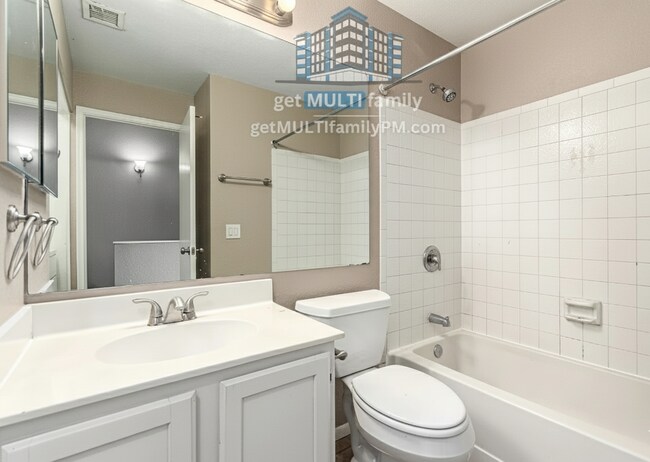 Building Photo - 18818 N 34th Dr