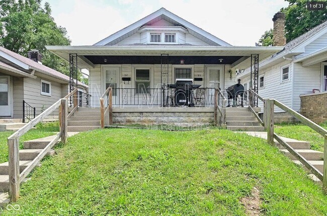 Primary Photo - 915 N Drexel Ave