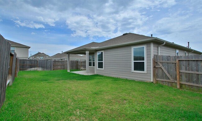 Building Photo - 20622 Teakwood Fields Ln