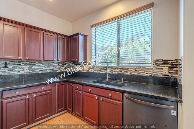 Building Photo - 39347 S Old Arena Dr